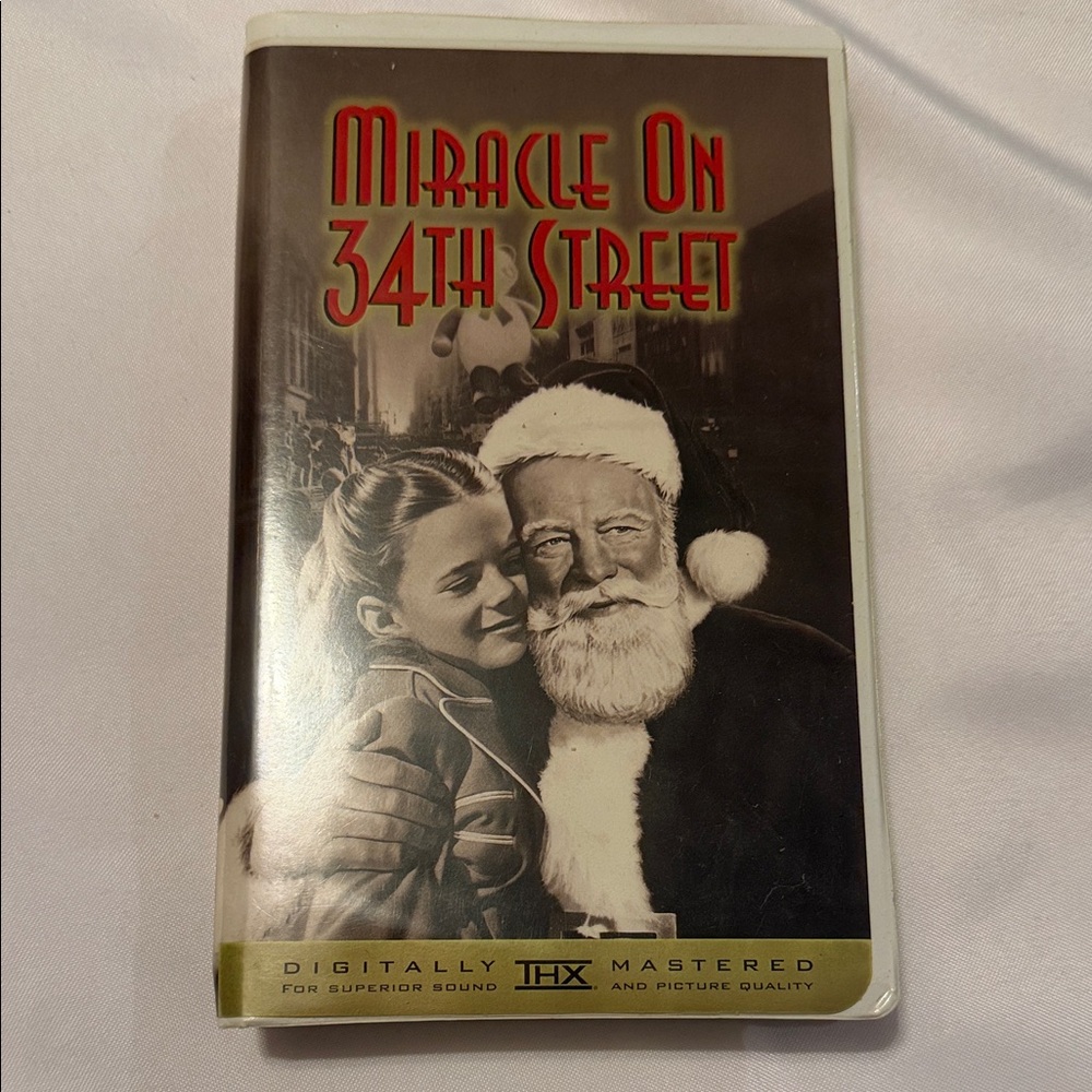 Miracle on 34th Street VHS